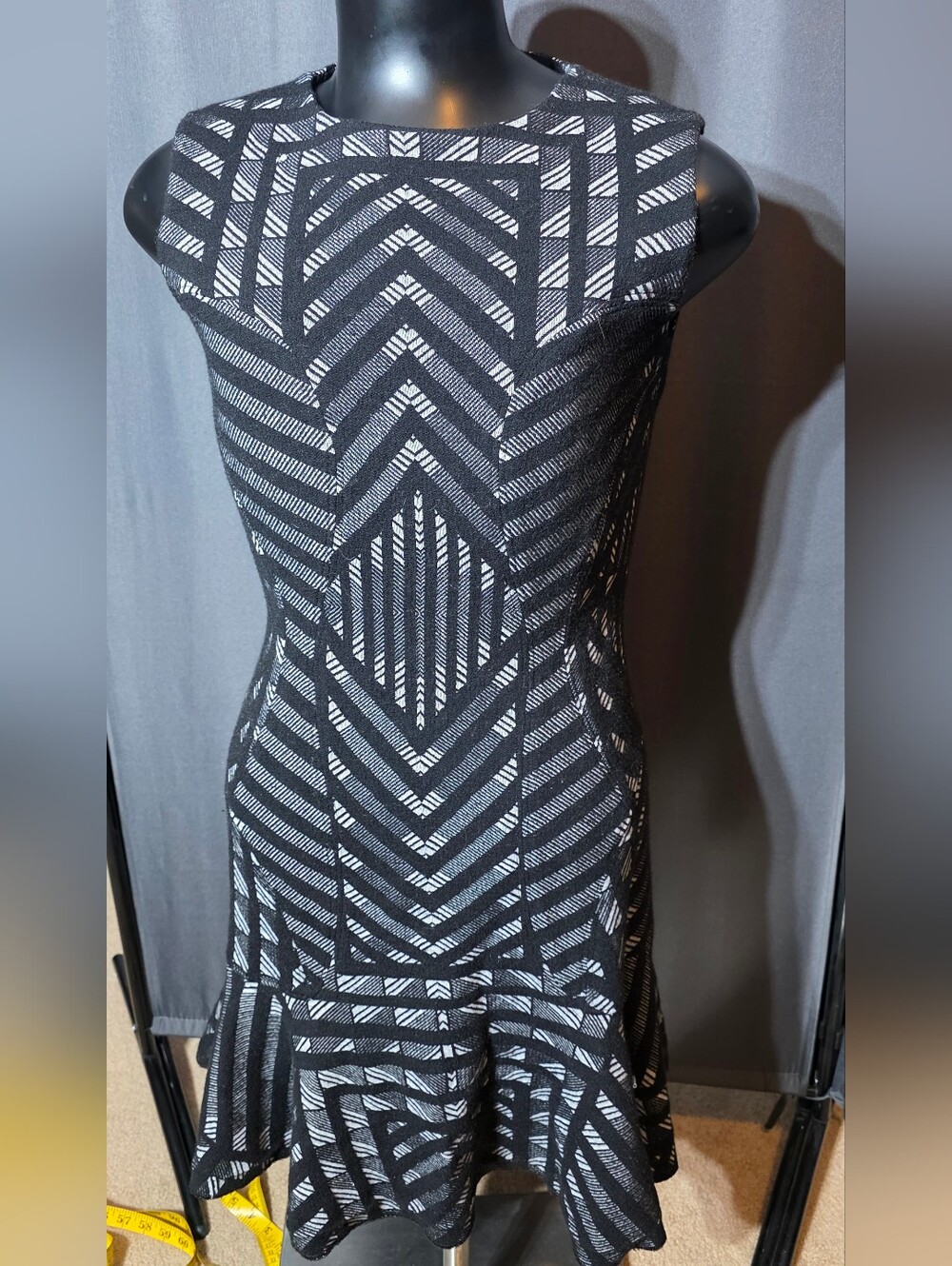 Diane von Furstenberg Womens Black White Geometric Wool Blend Fit Flare Dress 12